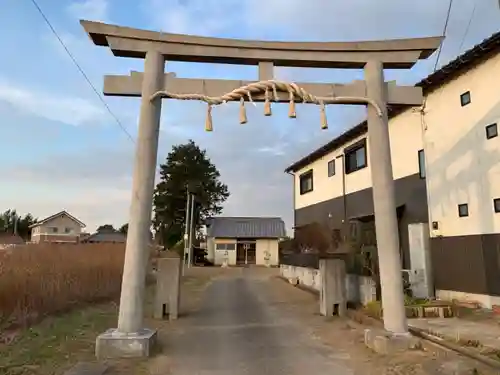 八幡神社の鳥居