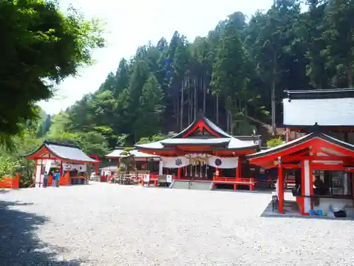 金櫻神社の建物その他