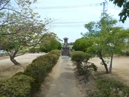 水神社の建物その他