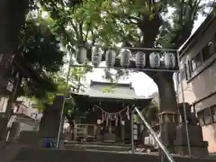 子神社の本殿