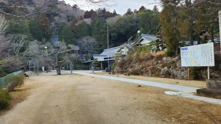 赤井嶽薬師 常福寺の周辺