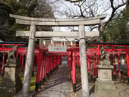 美濃輪稲荷神社の鳥居