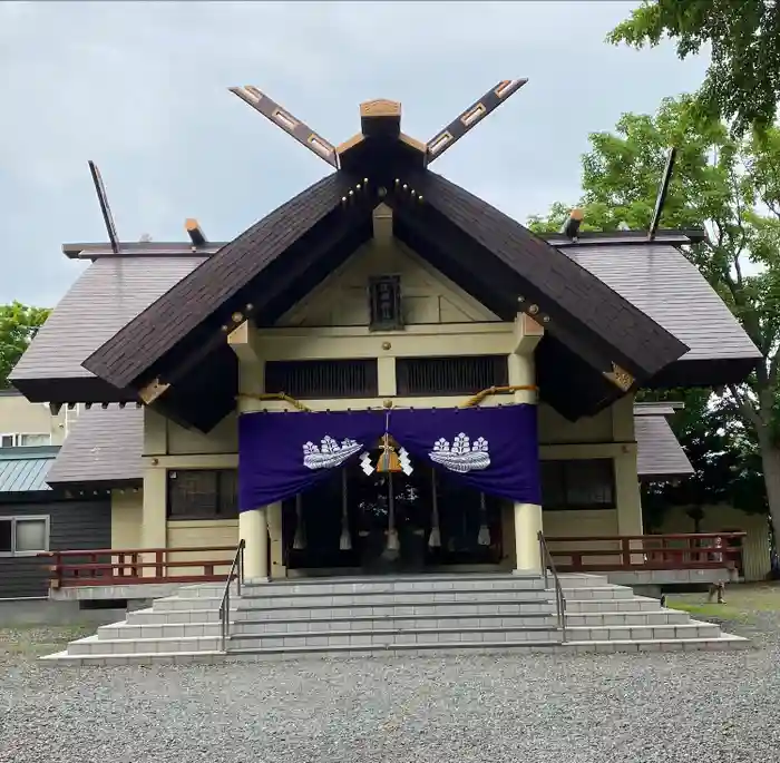 江南神社の本殿