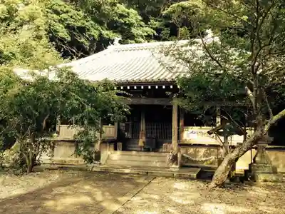 沼島八幡神社の本殿・本堂