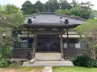 長岡寺の本殿・本堂