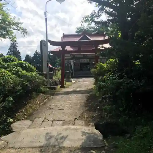 奥富士出雲神社の鳥居