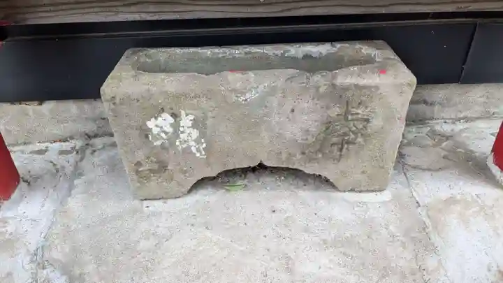 稲荷神社の手水舎