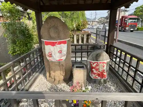 背くらべ地蔵(滋賀県)