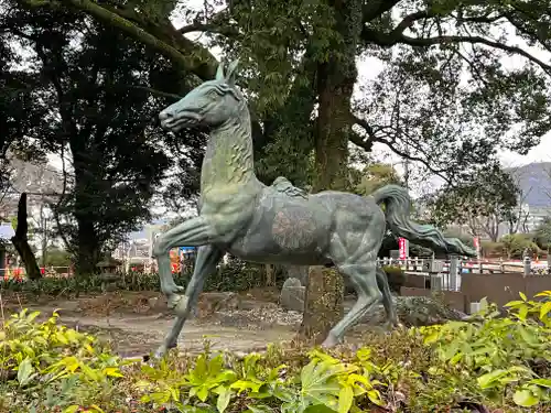 岐阜護國神社の狛犬