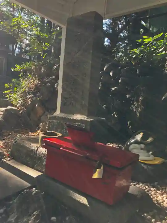 白石神社の末社・摂社