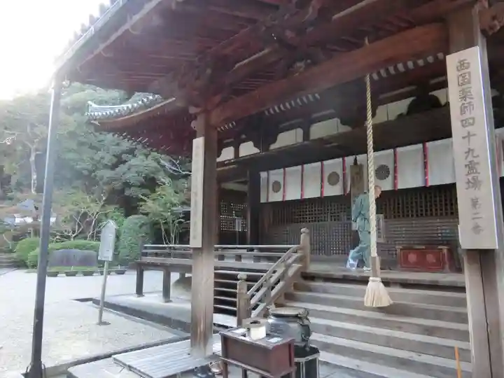 霊山寺の本殿・本堂