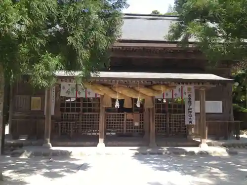 玉作湯神社の本殿