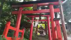 栗川稲荷神社の鳥居