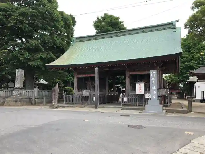 勝福寺の山門・神門