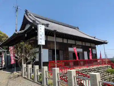 榮松院の本殿・本堂