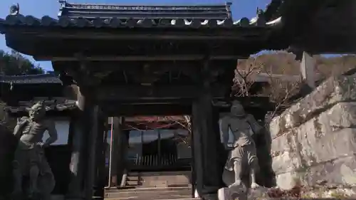 応暦寺の山門・神門