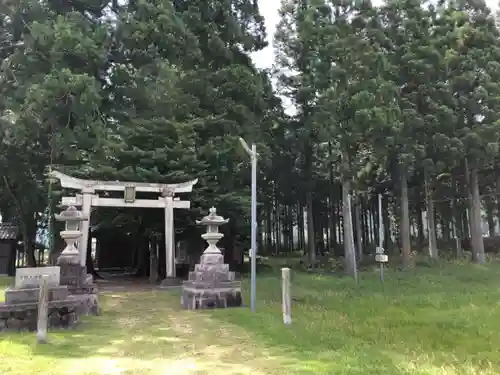 苅田姫神社の鳥居