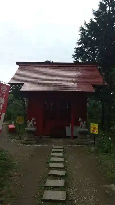 鷲子山上神社の末社・摂社