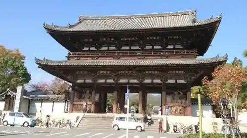 仁和寺の山門・神門