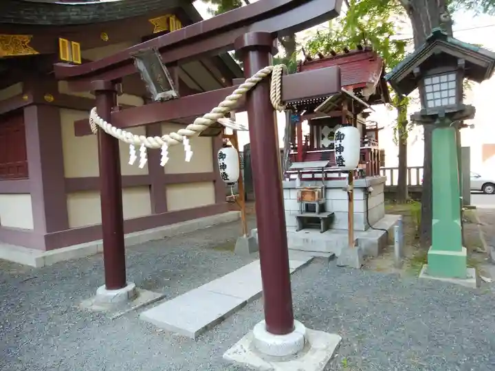 三吉神社の末社・摂社