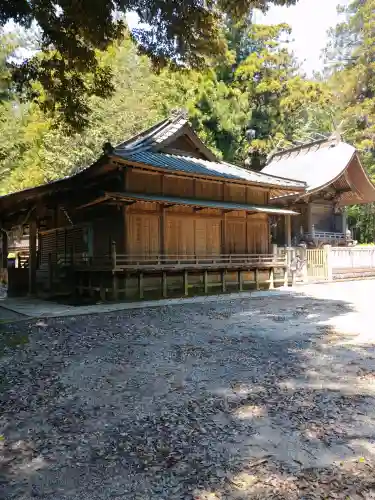稲田神社の{uncategorized: "未分類", other: "その他", undefined: "問題あり", building: "その他建物", grave: "お墓", sacred_gate: "鳥居", guardian: "狛犬", statue: "像", buddha: "仏像", history: "歴史", nature: "自然", garden: "庭園", animal: "動物", pagoda: "塔", temizu: "手水舎", mountain_gate: "山門・神門", sanctuary: "本殿・本堂", subordinate: "末社・摂社", art: "芸術", scenery: "景色", jizo: "地蔵", ema: "絵馬", goshuin: "御朱印", omikuji: "おみくじ", items: "授与品その他", amulet: "お守り", goshuincho: "御朱印帳", eats: "食事", festival: "お祭り", votive_dance: "神楽", shichigosan: "七五三参", wedding: "結婚式", experience: "体験その他", initially: "初詣", around: "周辺", anti_infection: "感染症対策"}