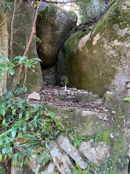 神倉神社(熊野速玉大社摂社)(和歌山県)