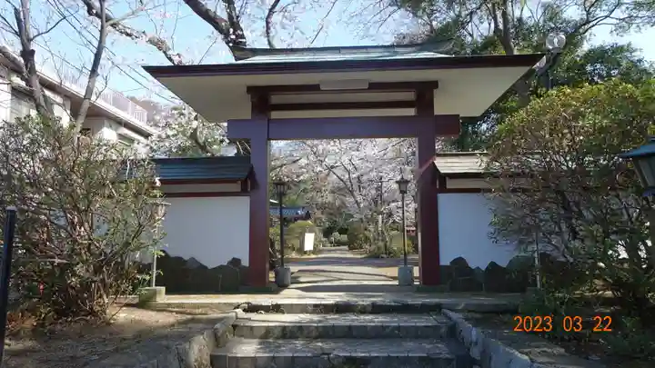延寿院の山門・神門