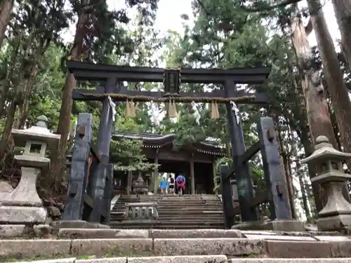 愛宕神社の鳥居