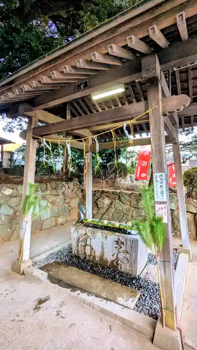 金ヶ作熊野神社の手水舎