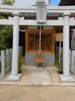 咲分稲荷社(粟嶋堂宗徳寺)の{uncategorized: "未分類", other: "その他", undefined: "問題あり", building: "その他建物", grave: "お墓", sacred_gate: "鳥居", guardian: "狛犬", statue: "像", buddha: "仏像", history: "歴史", nature: "自然", garden: "庭園", animal: "動物", pagoda: "塔", temizu: "手水舎", mountain_gate: "山門・神門", sanctuary: "本殿・本堂", subordinate: "末社・摂社", art: "芸術", scenery: "景色", jizo: "地蔵", ema: "絵馬", goshuin: "御朱印", omikuji: "おみくじ", items: "授与品その他", amulet: "お守り", goshuincho: "御朱印帳", eats: "食事", festival: "お祭り", votive_dance: "神楽", shichigosan: "七五三参", wedding: "結婚式", experience: "体験その他", initially: "初詣", around: "周辺", anti_infection: "感染症対策"}