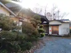 平等寺の本殿