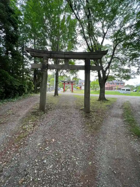 女化神社の鳥居
