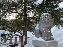 豊平神社の狛犬