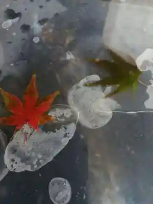 伏木香取神社の手水舎