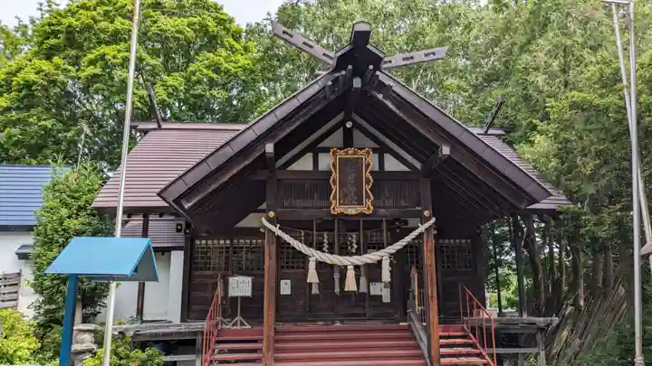 出雲神社の本殿・本堂