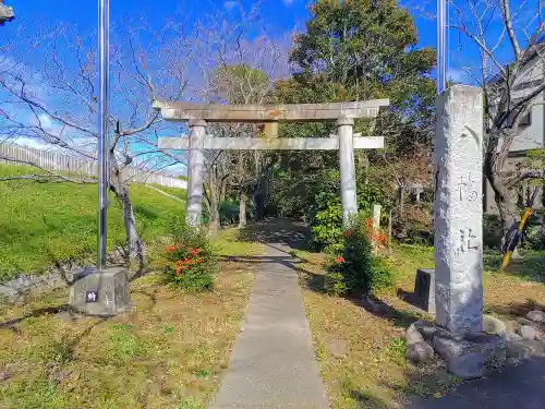 八幡神社（拾町野）の鳥居