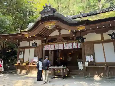 狭井坐大神荒魂神社(狭井神社)(奈良県)