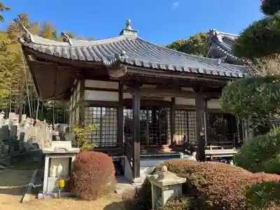 清勝寺の本殿・本堂