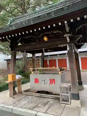 自由が丘熊野神社の手水舎