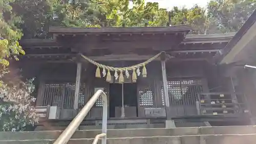 大浦諏訪神社の本殿・本堂