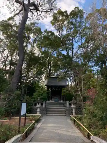 寒川神社の末社・摂社