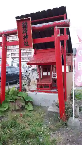 稲荷神社の本殿