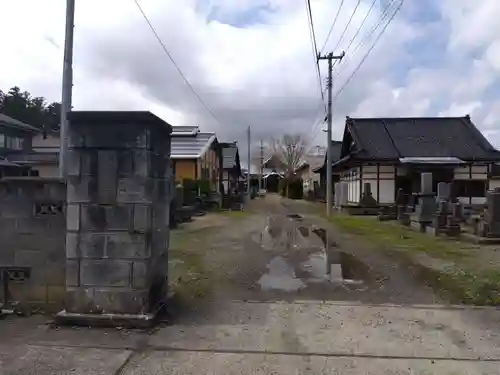 本誓寺(新潟県)