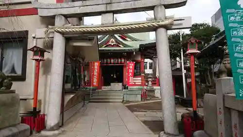 吉原神社の鳥居