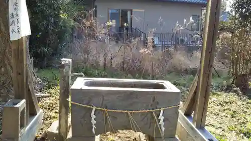 二宮神社の手水舎