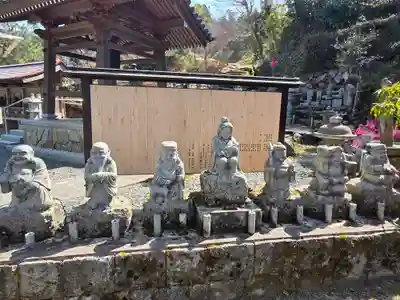 真福寺の像