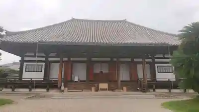法華寺の本殿・本堂