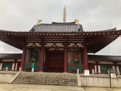 四天王寺の山門・神門