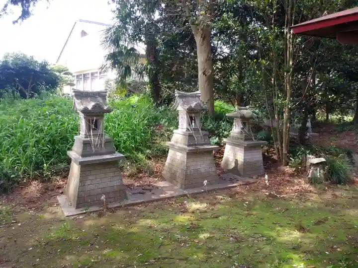 鷲宮神社の末社・摂社