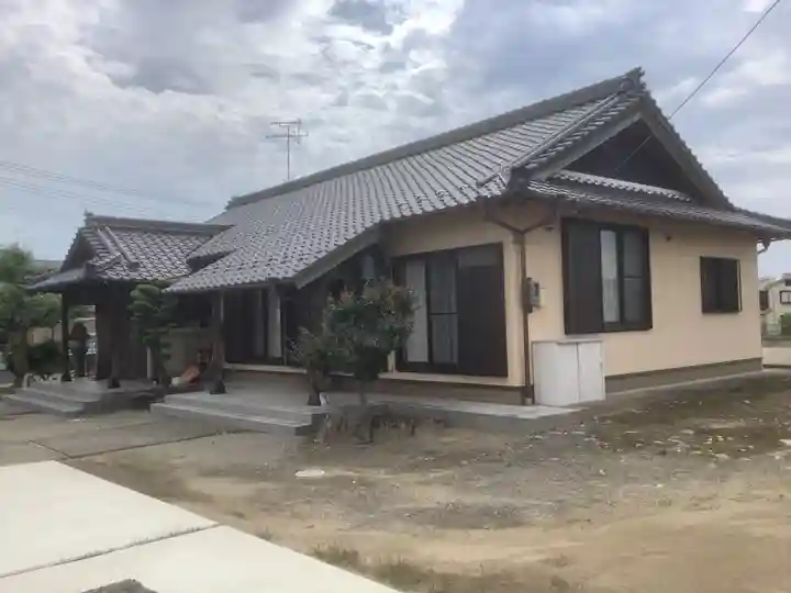 観音寺の本殿・本堂